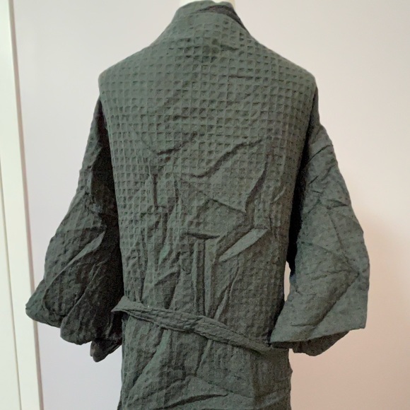 Bathen Robe - Picture 4 of 9